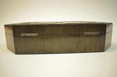 Lot 986 - An early 19th century memoriam box