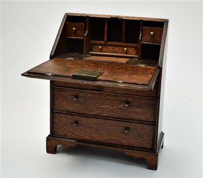 Lot 438 - Apprentice bureau