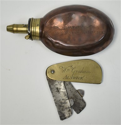 Lot 403 - Fleam and shot flask