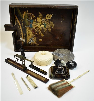 Lot 406 - Library table items