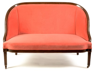 Lot 848 - A mahogany canapé.