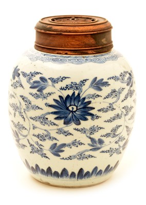 Lot 23 - A ginger jar.