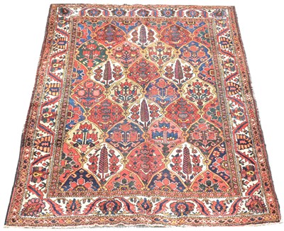 Lot 890 - Bakhitiari rug