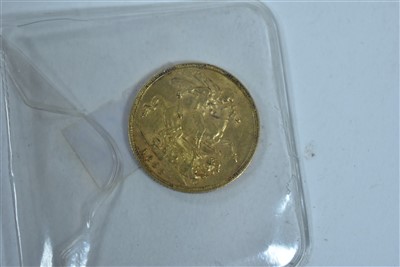 Lot 111 - 1893 Gold sovereign