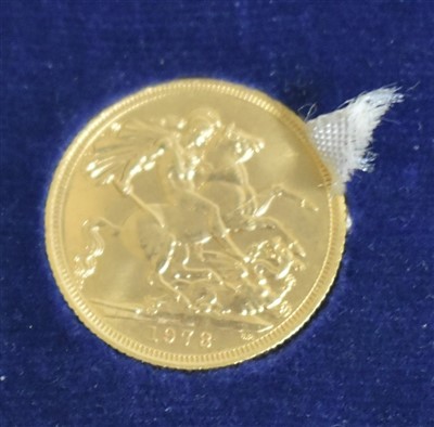 Lot 114 - Queen Elizabeth II gold sovereign