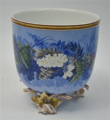 Lot 109 - A Staffordshire jardiniere.