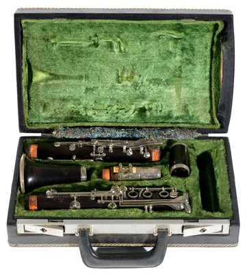 Lot 5 - A Buffett Crampon et Cie Blackwood Clarinet