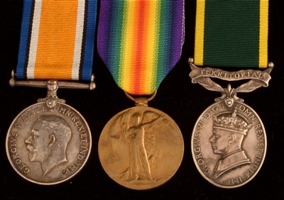 Lot 1743 - First World War and later Territorial Efficiency group