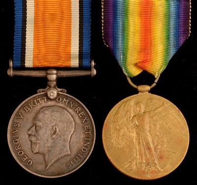 Lot 1640 - Pair First World War medals