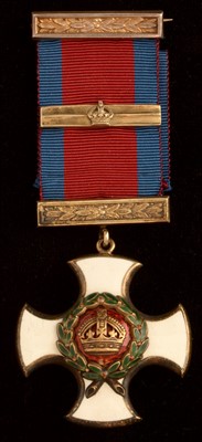 Lot 1526 - Distinguished Service Order and bar