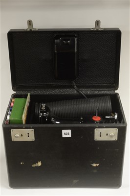 Lot 523 - Singer sewing machine