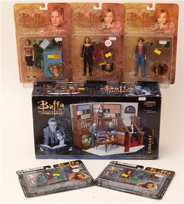 Lot 1245 - Buffy The Vampire Slayer play set and figurines.