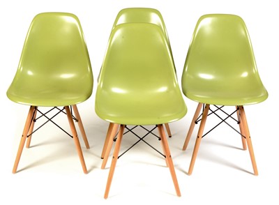 Lot 1573 - Four Bolero moulded dining chairs.