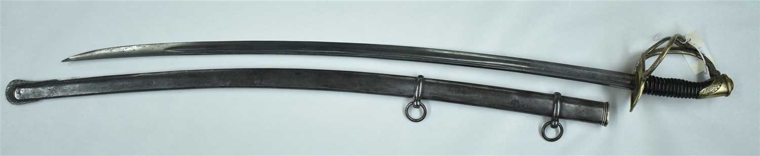 Lot 16 - French Officer's sword