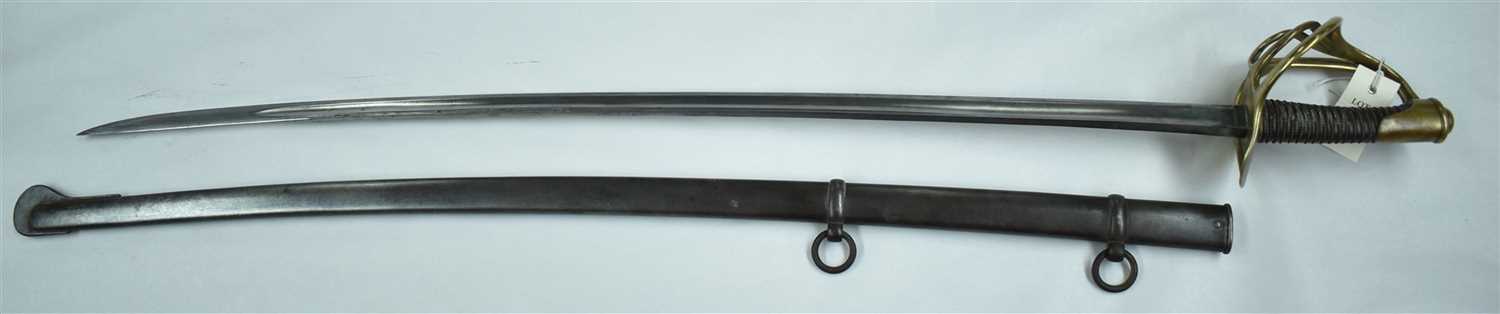 Lot 26 - French Light Cavalry Trooper's sword, model...