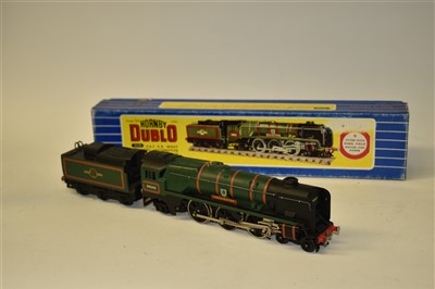 Lot 148 - Hornby Dublo locomotive and tender