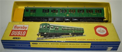 Lot 169 - A Hornby Dublo 3250 Electric Motor Coach...