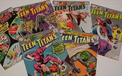 Lot 86 - Teen Titans Comics