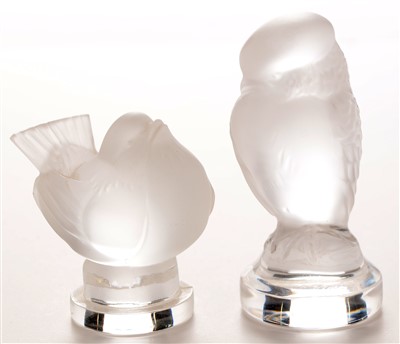 Lot 1543 - Two Lalique glass birds