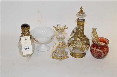 Lot 187 - Glassware