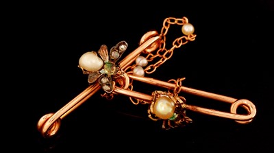 Lot 130 - Fly and Spider Brooch