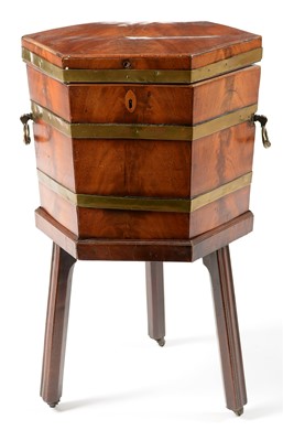 Lot 786 - George III cellarette