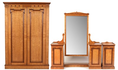 Lot 792 - Three piece bedroom suite