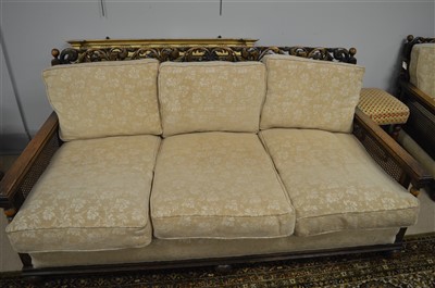 Lot 649 - Bergere suite