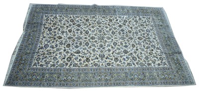 Lot 699 - Kashan carpet