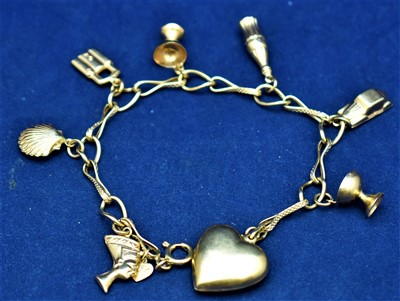 Lot 1 - 18ct gold bracelet