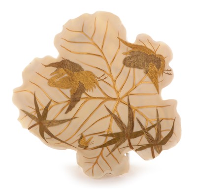 Lot 533 - Royal Worcester dessert dish.