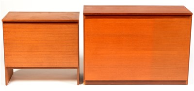 Lot 1590 - Two blanket boxes.