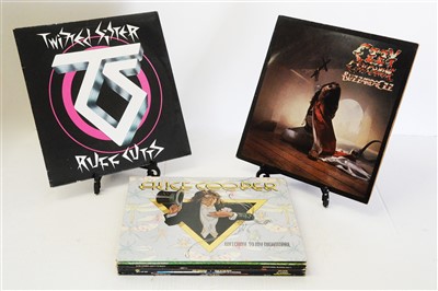 Lot 269 - Heavy rock LPs