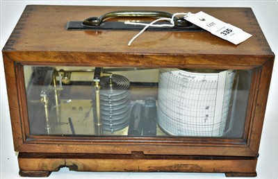 Lot 335 - Barograph