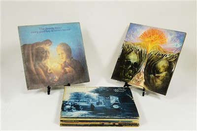 Lot 314 - Moody Blues LPs