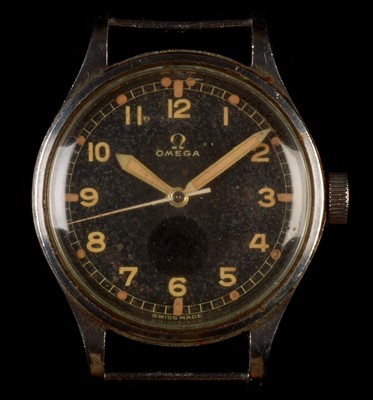 Lot 47 - Omega: an RAF issue stainless steel gentleman's wristwatch c1953
