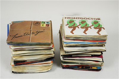 Lot 321 - Singles