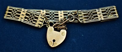 Lot 81 - 9ct gold bracelet