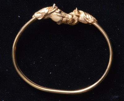 Lot 189 - Horse pattern bangle
