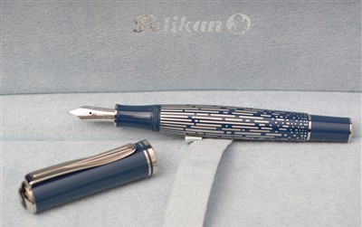 Lot 1469 - Pelikan fountain pen, Souveran M640 Niagara...