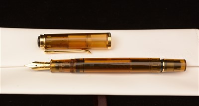 Lot 1475 - Pelikan fountain pen