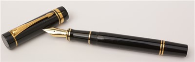 Lot 1A - Parker fountain pen