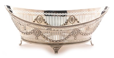 Lot 306 - Victorian dish