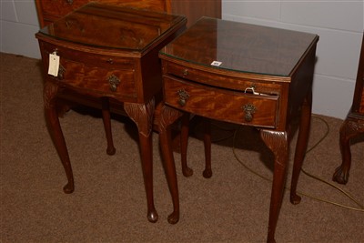 Lot 471 - Bedside tables