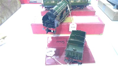 Lot 1417 - 0-gauge locomotive and tender; and two corridor coaches.