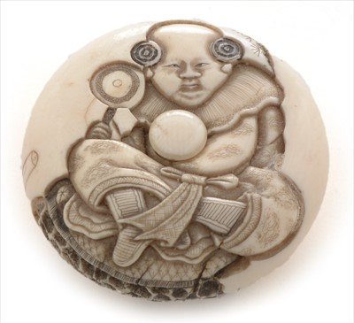 Lot 500 - A late 19th Century Japanese ivory Manju netsuke.