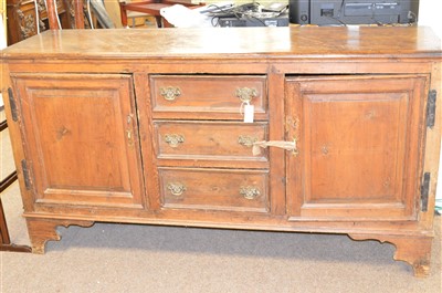 Lot 410 - Side board
