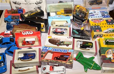Lot 1304 - Die-cast vehicles.