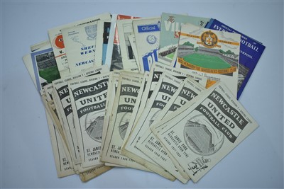 Lot 1519 - Newcastle United football programmes