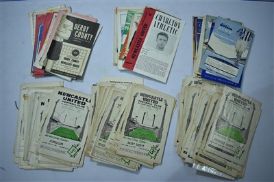 Lot 1540 - Newcastle United football programmes